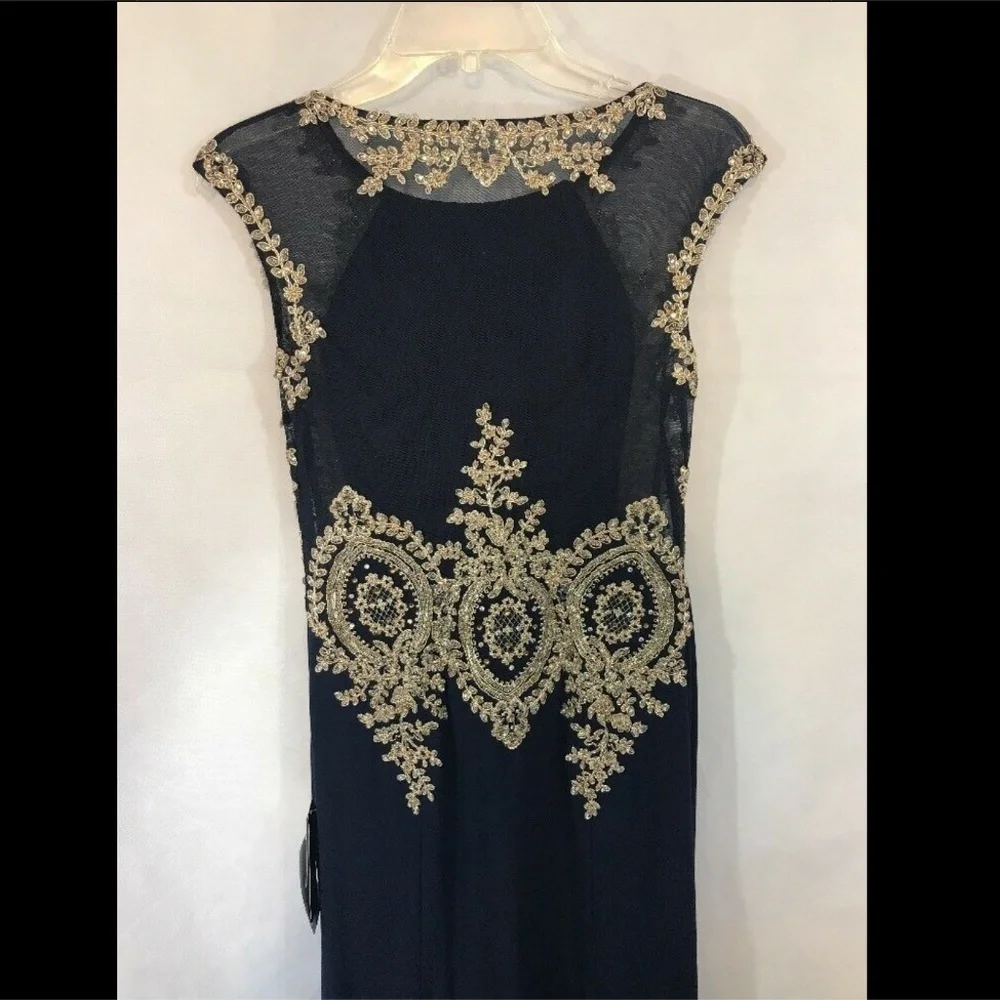 NEW‎ XSCAPE Embellished Jersey Gown in Navy/Gold [SZ 4 ]